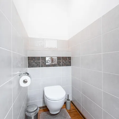 Roja Apartmán *