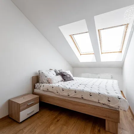 Roja Apartmán